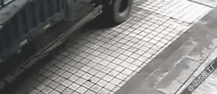 20130529_f0c9347b55451398b5dcouFE5SQekHdh.gif