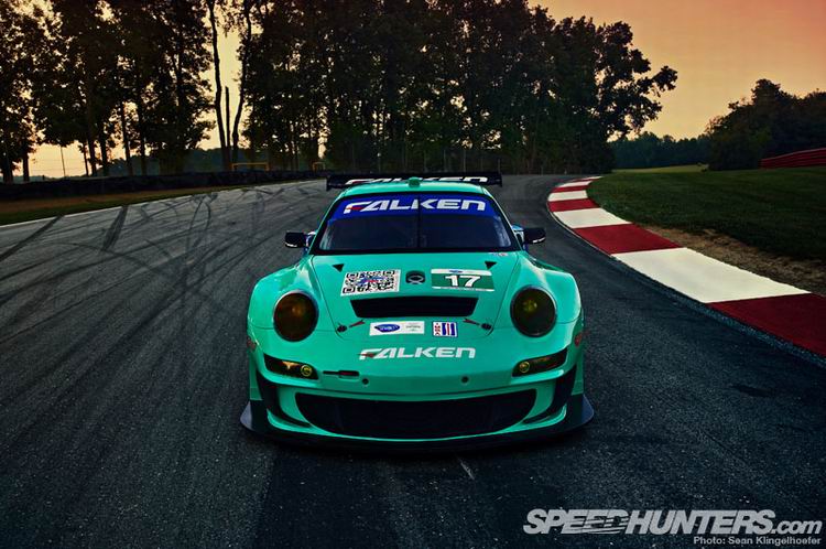 Falken-Porsche-RSR-05.jpg
