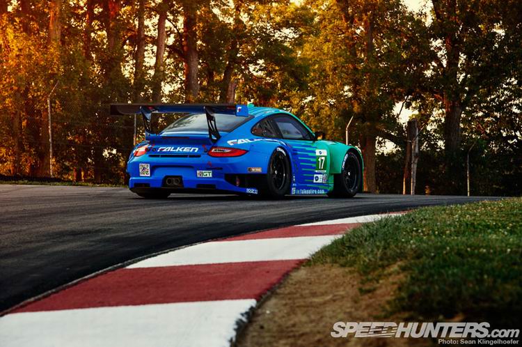 Falken-Porsche-RSR-06.jpg