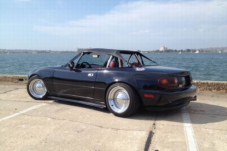 roadster-featurethis-12.jpg