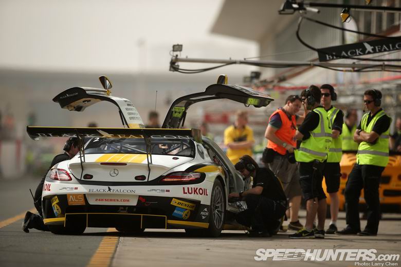 24hrs_of_dubai_larry_chen_part1-5.jpg