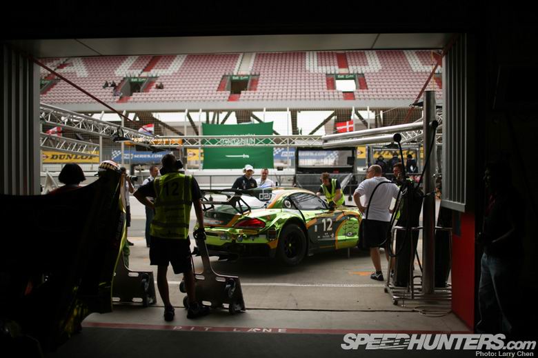 24hrs_of_dubai_larry_chen_part1-16.jpg