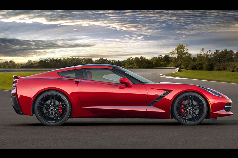 Corvette_C7_Stingray_2014-10.jpg