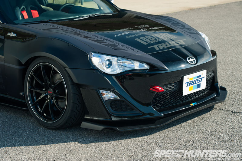 GReddy-FR-S-09.jpg