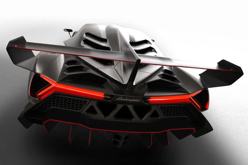 Lambo-Veneno-05.jpg