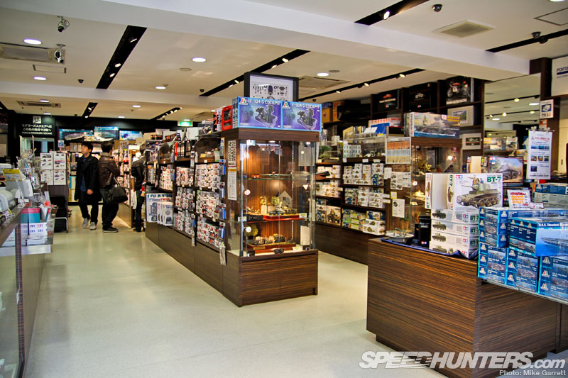 Tamiya-Factory-Tokyo-9493-copy.jpg