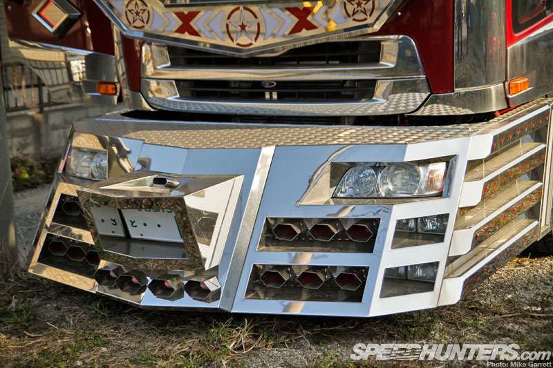 Deco-Truck-0609-copy.jpg