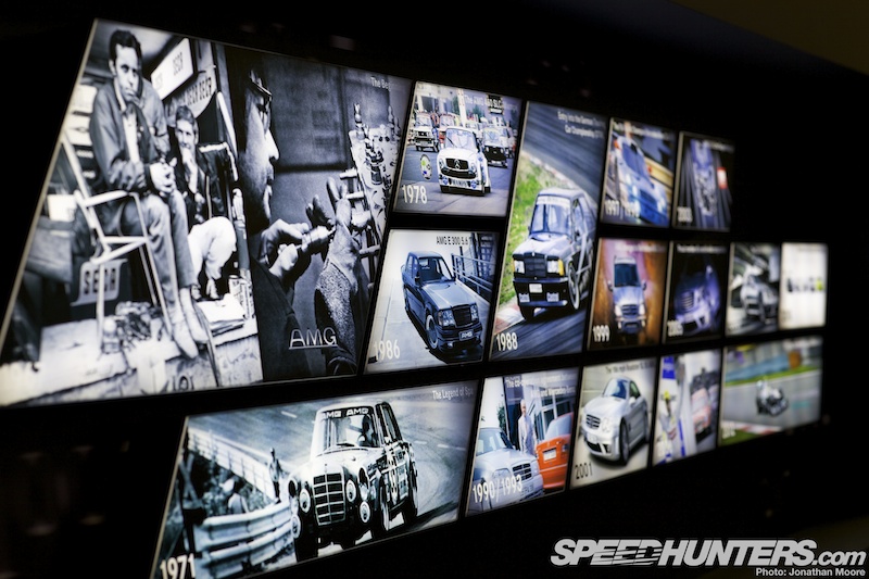 AMG_Mercedes-Benz_World-002.jpg