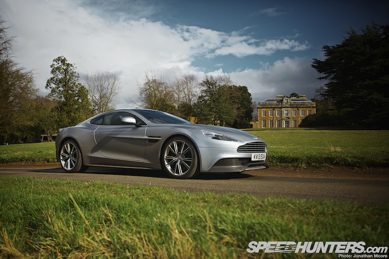 Aston_Martin_Vanquish-034.jpg
