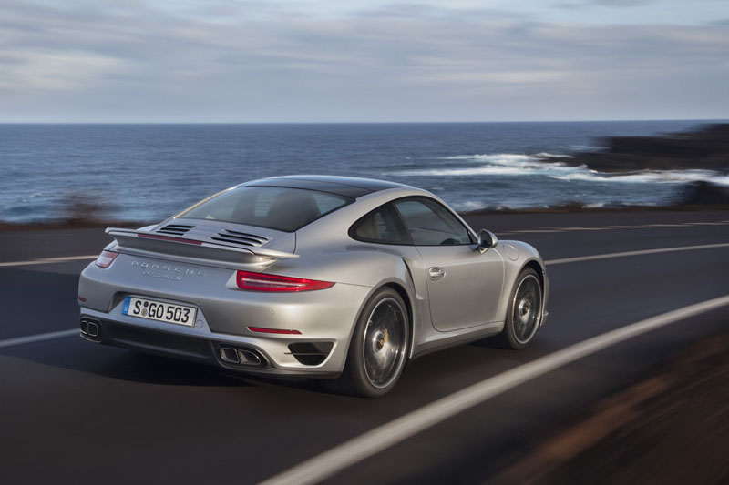 911-Turbo-03.jpg