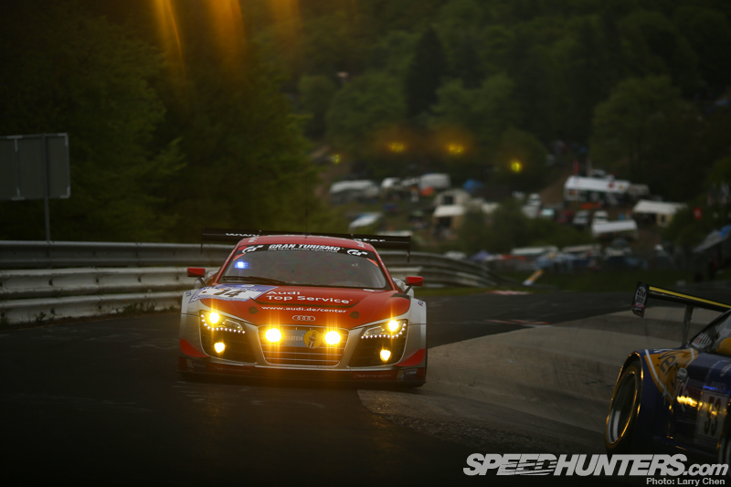 Nurburgring_24_Hours_2013-064.jpg