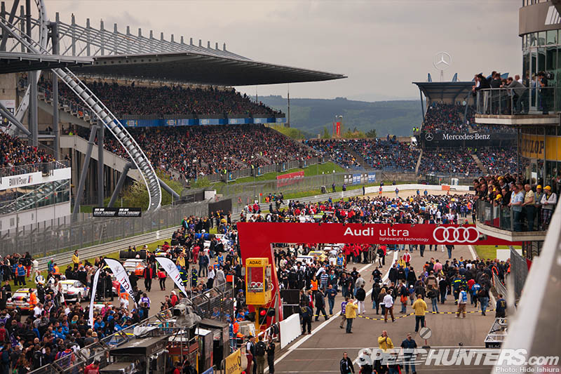 Nurburgring_24_Hours_2013-102.jpg