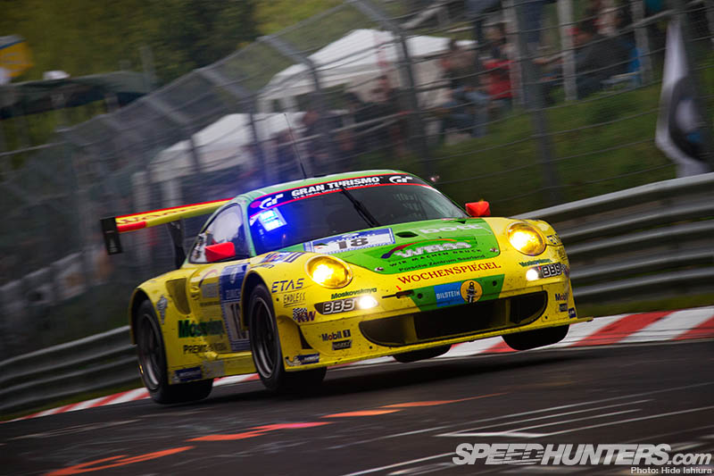 Nurburgring_24_Hours_2013-062.jpg