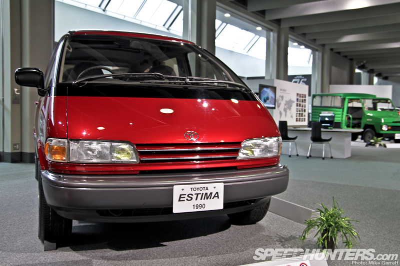 Toyota-Automobile-Museum-0061-copy.jpg