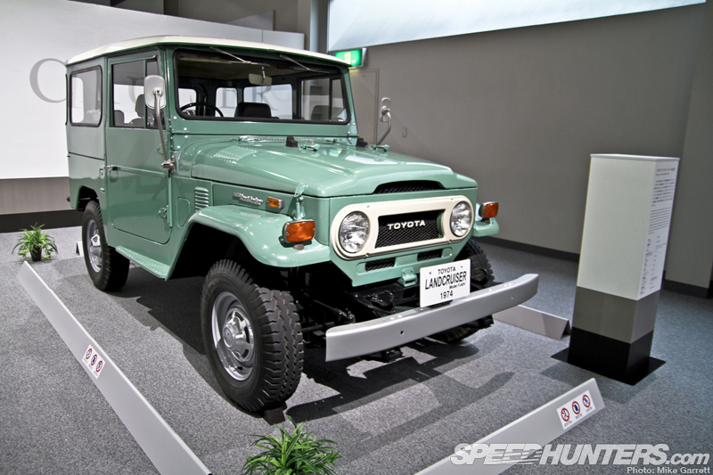 Toyota-Automobile-Museum-0029-copy.jpg