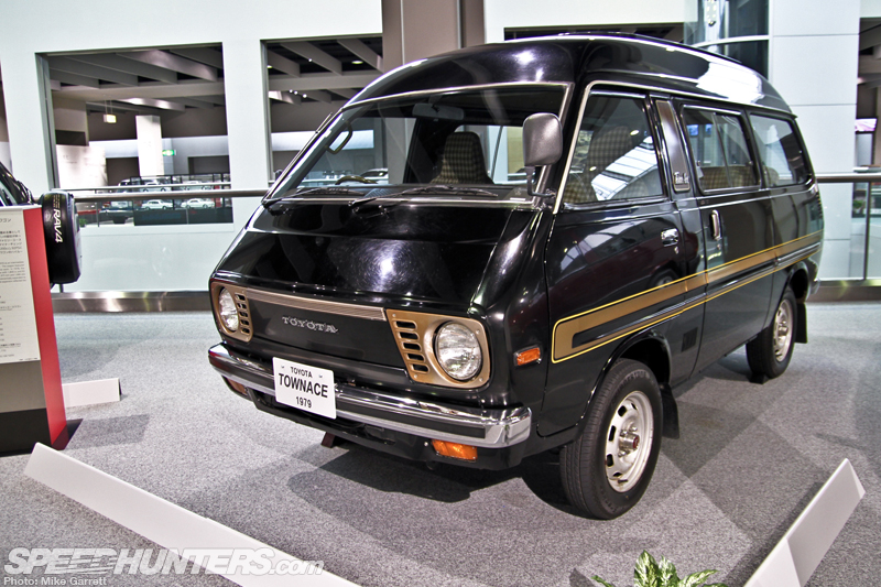 Toyota-Automobile-Museum-0058-copy.jpg