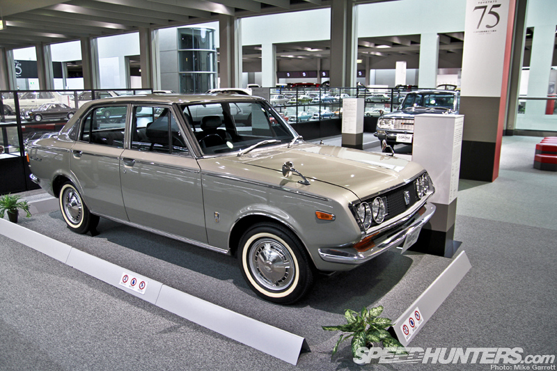 Toyota-Automobile-Museum-9808-copy.jpg