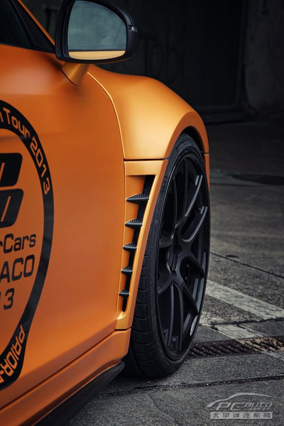 �����ǳ� �µ�R8��������װ131959.jpg