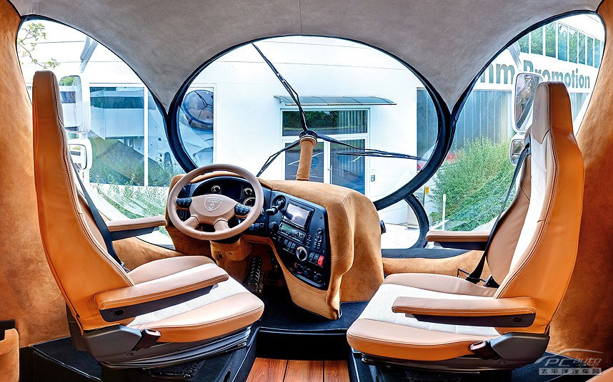 ���������ϵĹ��� ��󷿳���200��Ӣ��131126.jpg