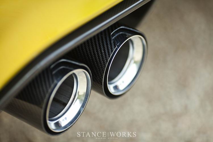 bmw-m4-exhaust.jpg
