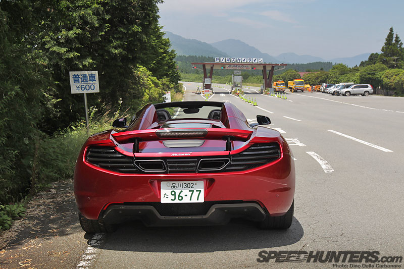 MP4-12C-Cabrio-DD-04.jpg