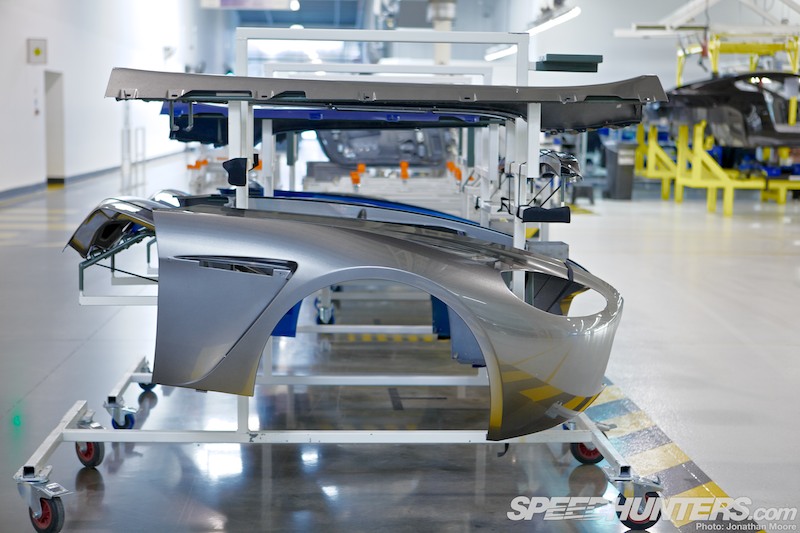 Aston_Martin_Gaydon-017.jpg