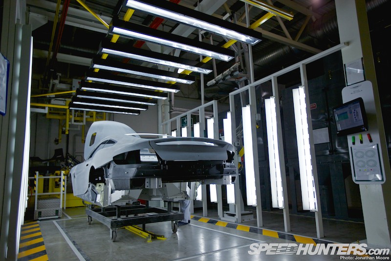 Aston_Martin_Gaydon-012.jpg