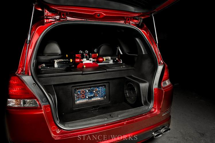 honda-odyssey-trunk-setup-stereo.jpg
