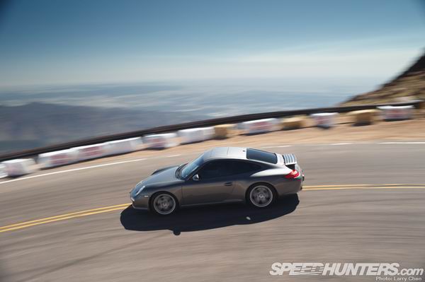 Larry_Chen_Speedhunters_Porsche_997_pikes_peak_dream_drive-48.jpg