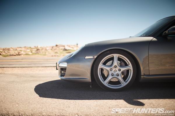 Larry_Chen_Speedhunters_Porsche_997_pikes_peak_dream_drive-47.jpg