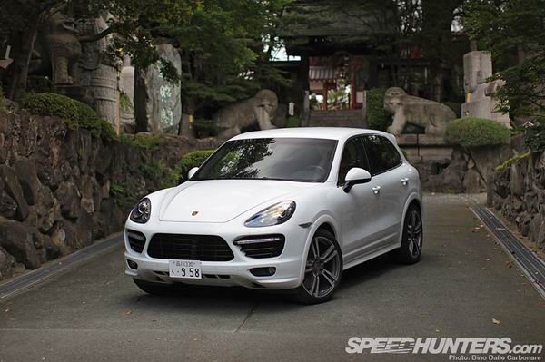 Cayenne-Turbo-S-07.jpg