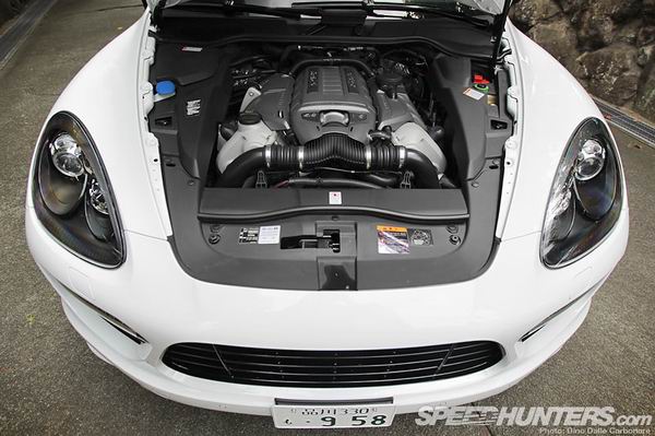 Cayenne-Turbo-S-09.jpg