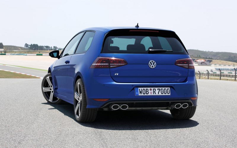 Golf-R-02-800x500.jpg