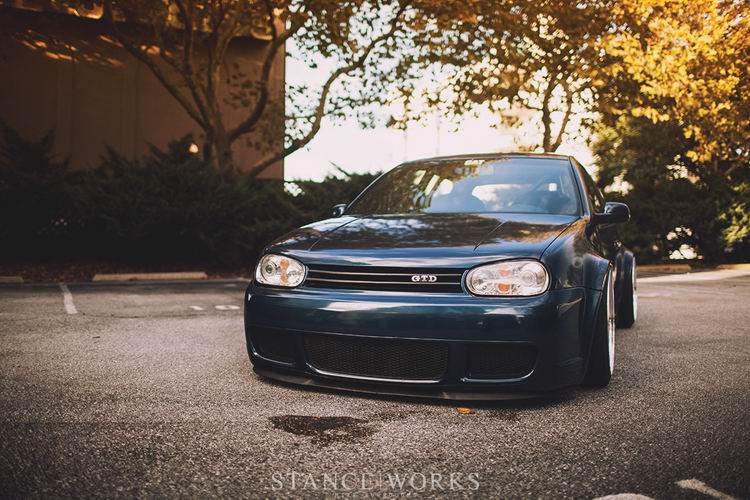 mk4-mkiv-turbo-diesel-golf-slammed.jpg