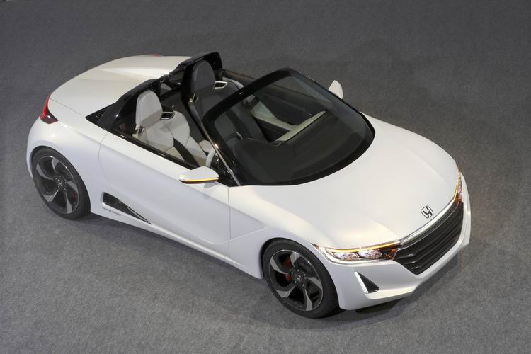 Honda-Roadster-03.jpg