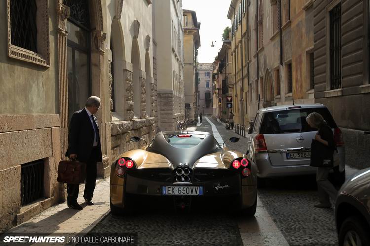Pagani-Huayra-feature-car-52.jpg