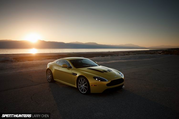 Aston-Martin-Vantage-V12-S-36.jpg
