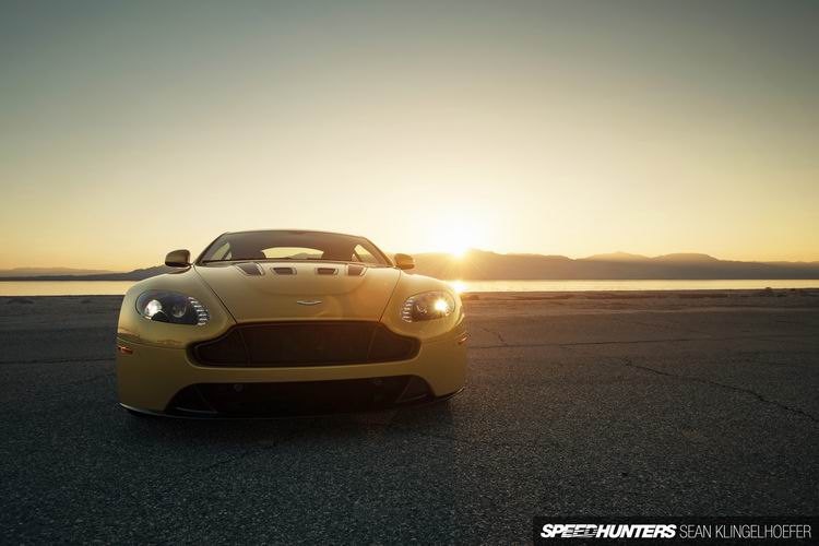 Aston-Martin-Vantage-V12-S-06.jpg