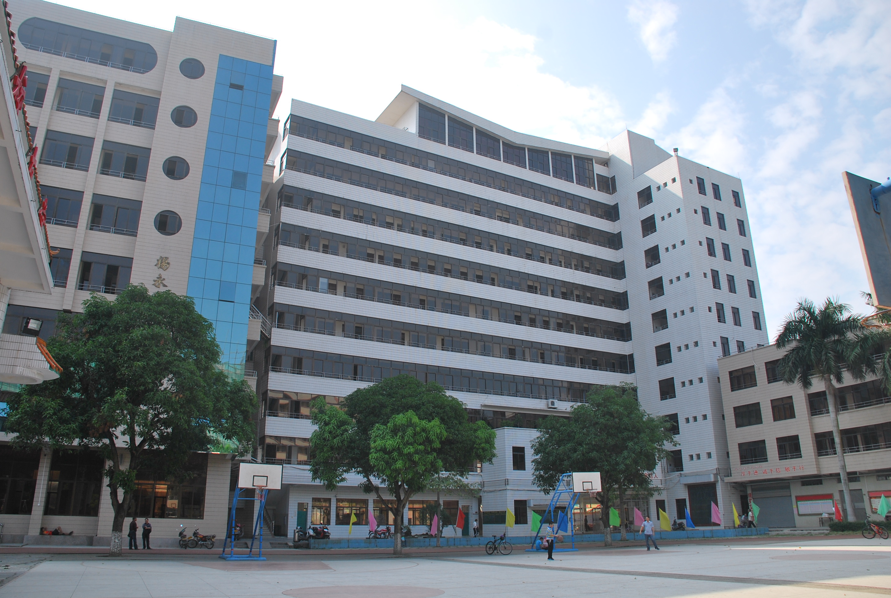 ͬѧ�ۻᣨĸУ�� 021.JPG