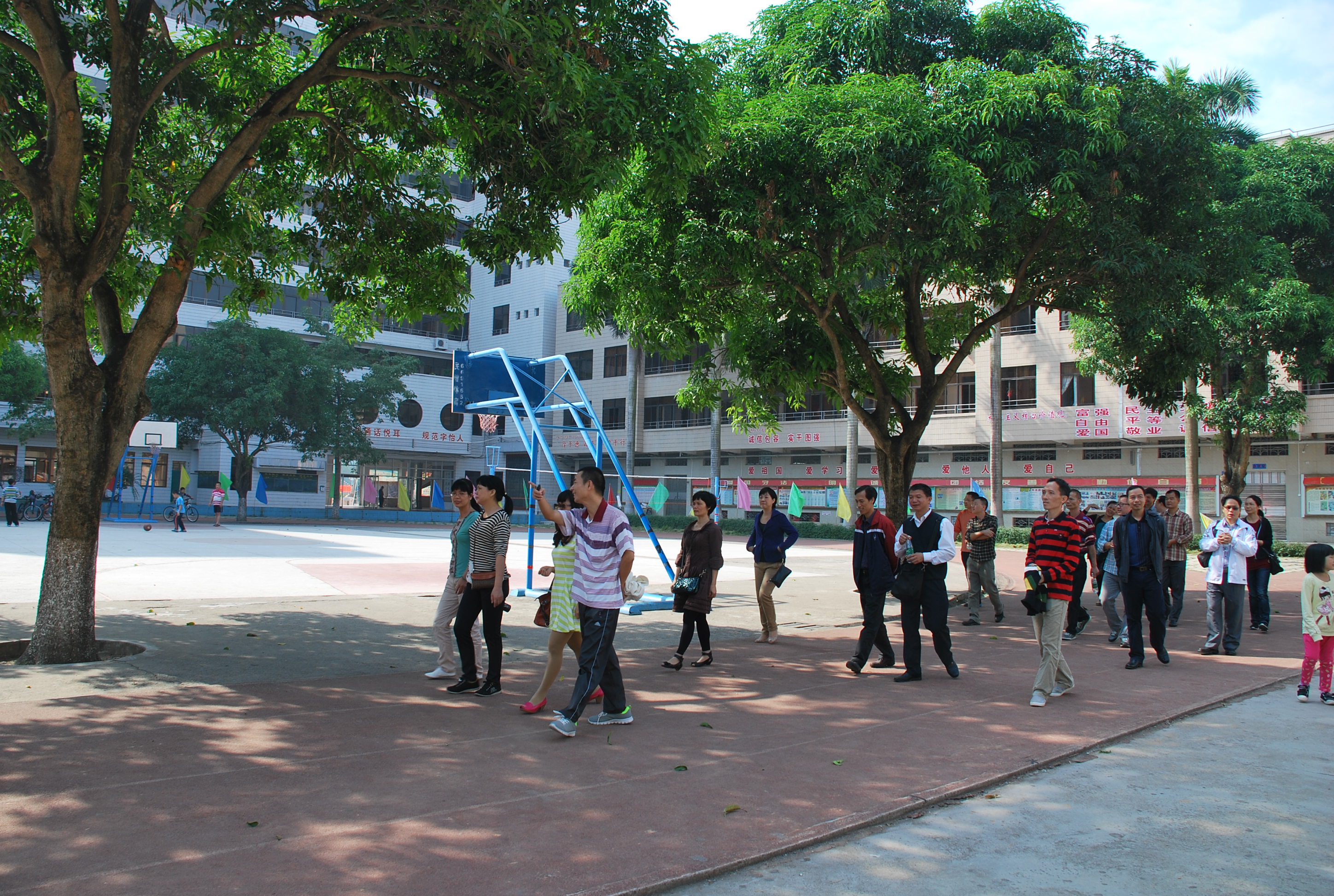 ͬѧ�ۻᣨĸУ�� 041.JPG