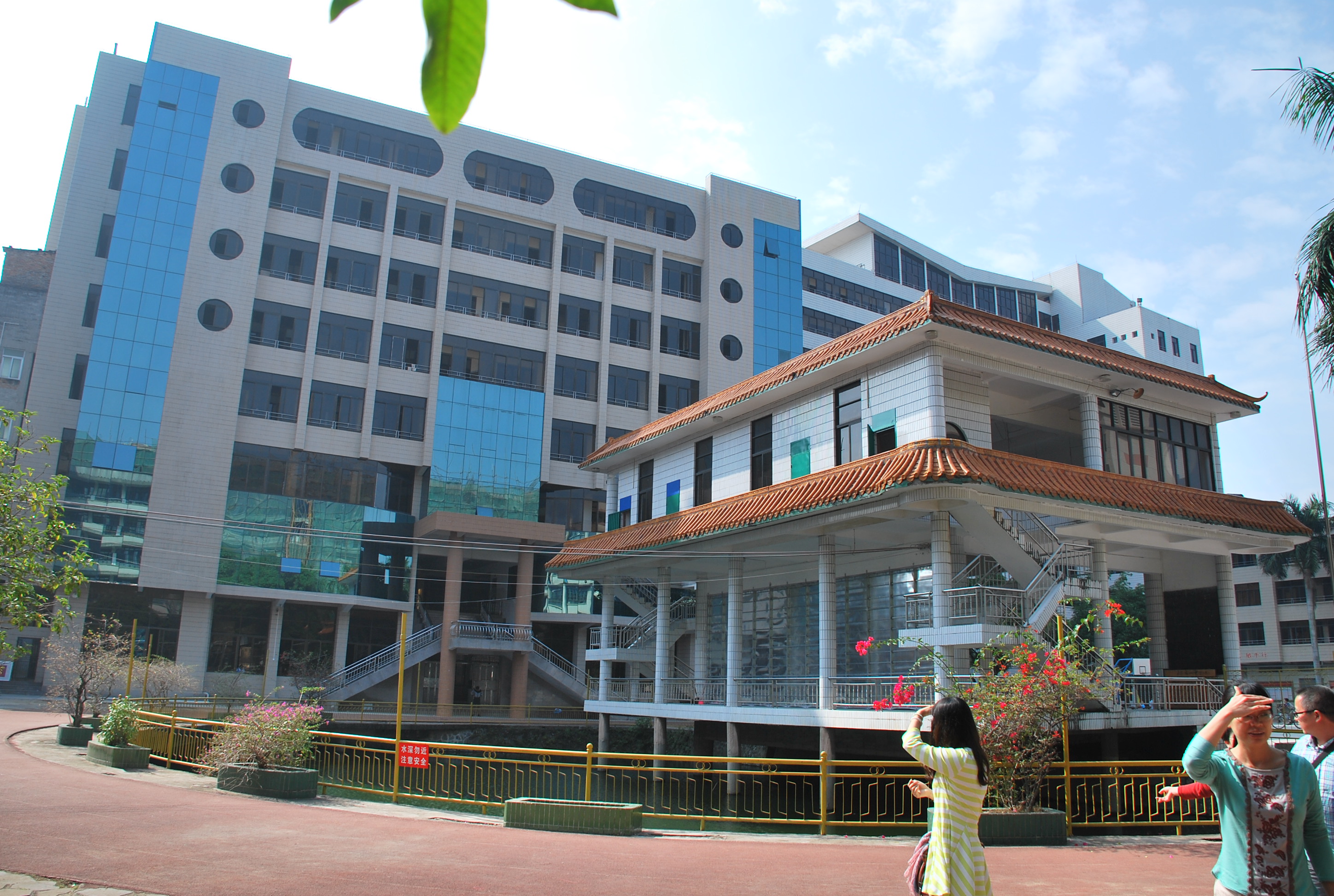 ͬѧ�ۻᣨĸУ�� 046.JPG