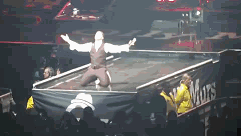 04��̥���ٰ���Ľ˹ (20.1).gif